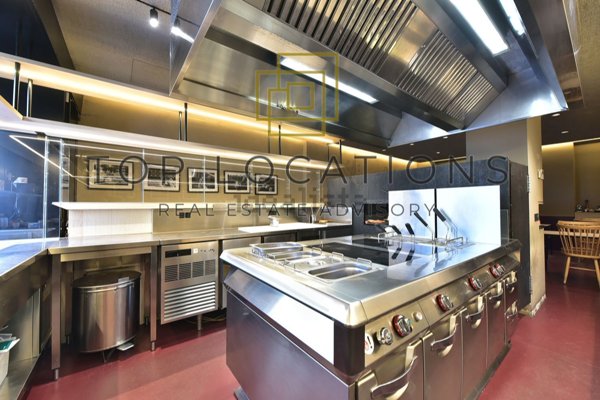 negozio in vendita a Milano in zona Stazione Centrale