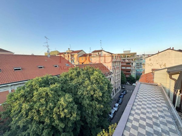 appartamento in vendita a Milano in zona Casoretto