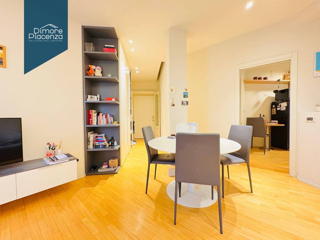 appartamento in vendita a Milano in zona Solari