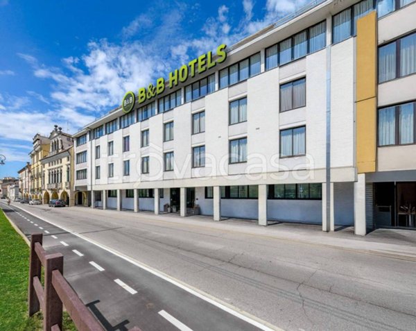 negozio in vendita a Milano in zona Centro Storico