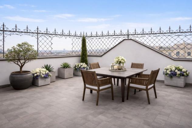 appartamento in vendita a Milano in zona Bocconi