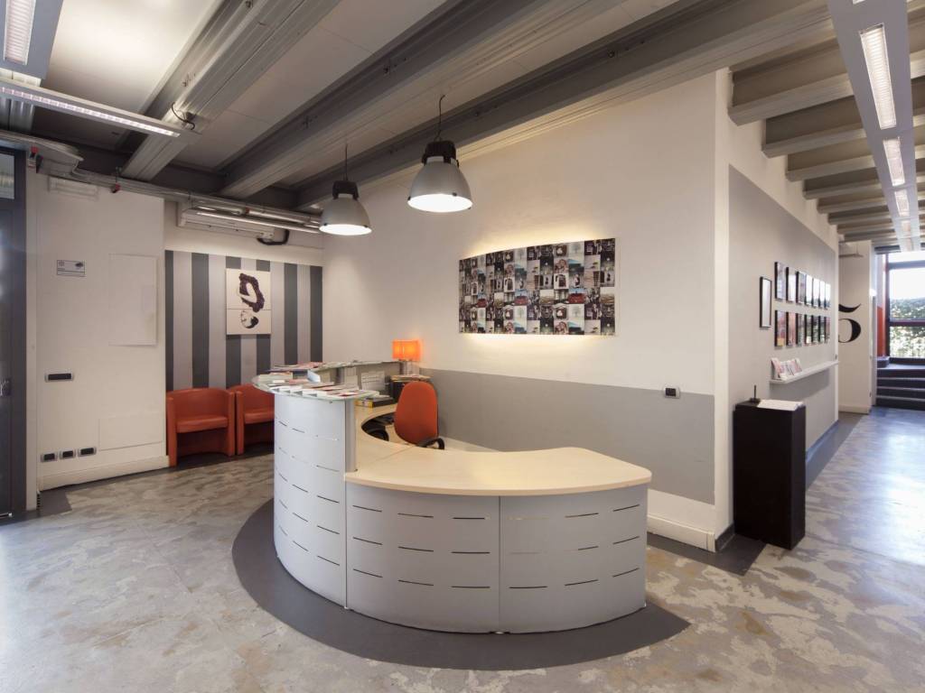 negozio in vendita a Milano in zona Porta Vittoria