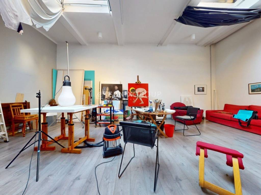 negozio in vendita a Milano in zona Crescenzago