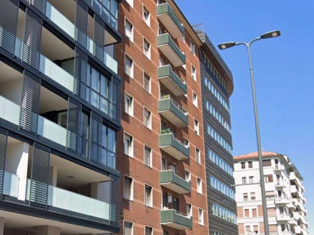 appartamento in vendita a Milano in zona Isola