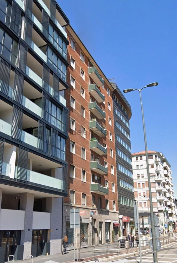 appartamento in vendita a Milano in zona Isola