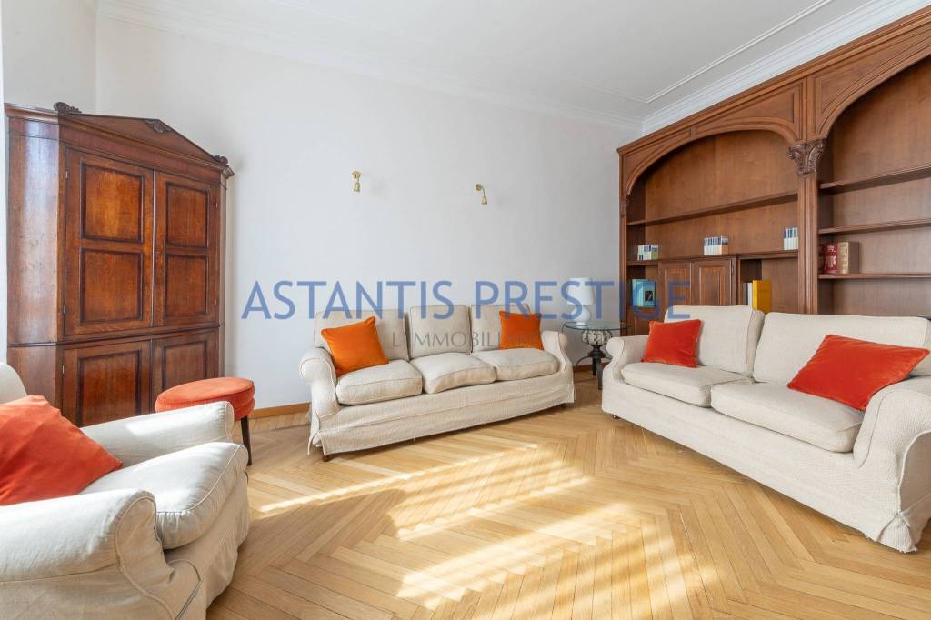 appartamento in vendita a Milano in zona Centro Storico