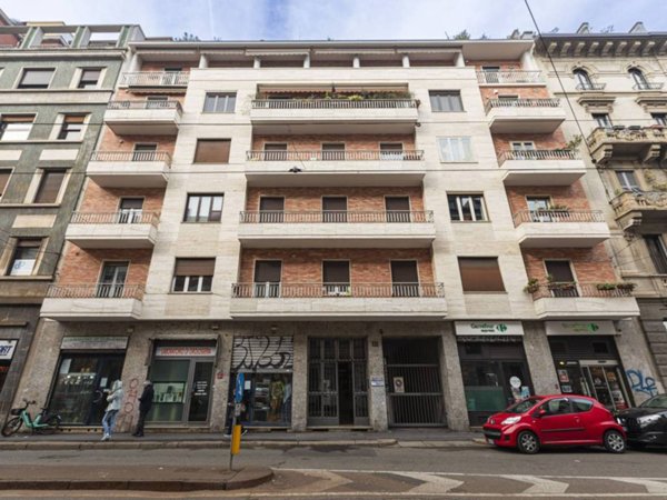 appartamento in vendita a Milano in zona Centro Direzionale