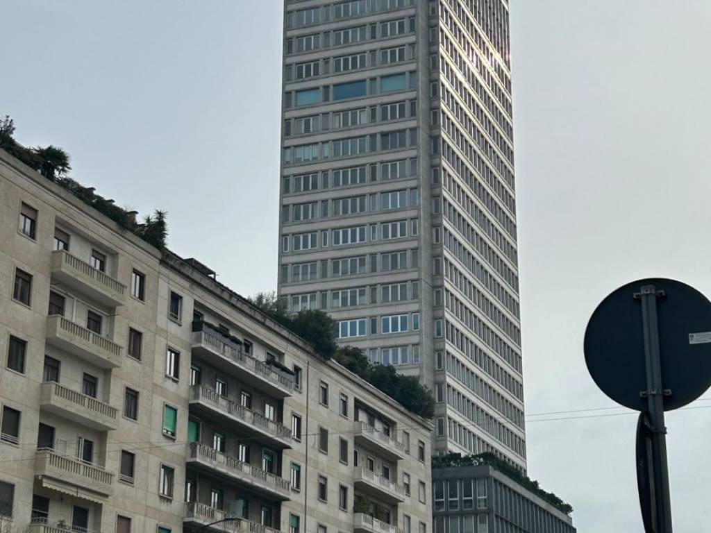 appartamento in vendita a Milano in zona Centro Direzionale