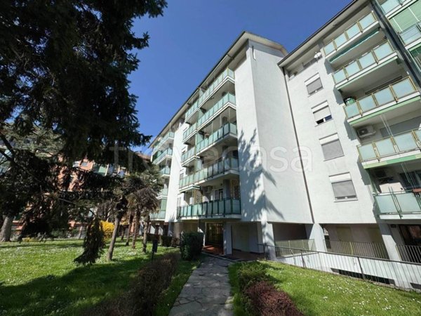 appartamento in vendita a Milano in zona Chiesa Rossa