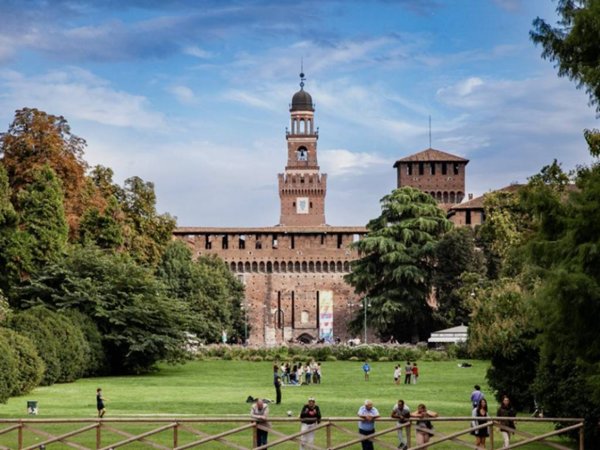 appartamento in vendita a Milano in zona Cadorna