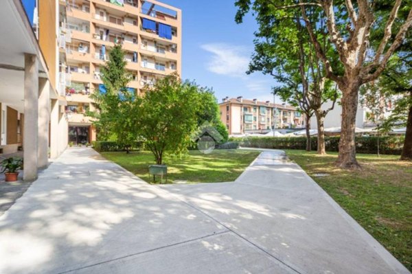 appartamento in vendita a Milano in zona Bicocca