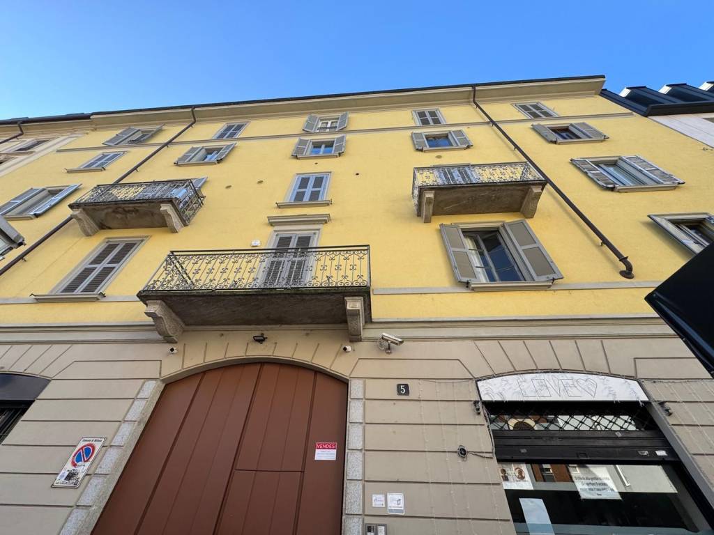 appartamento in vendita a Milano in zona Porta Venezia