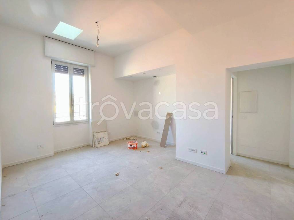 appartamento in vendita a Milano in zona Bocconi