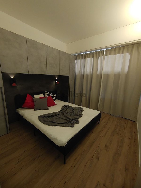 appartamento in vendita a Milano in zona Barona