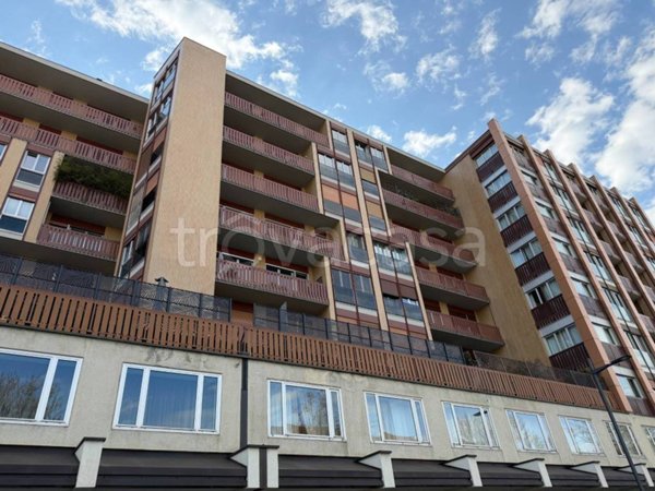 appartamento in vendita a Milano in zona Sempione