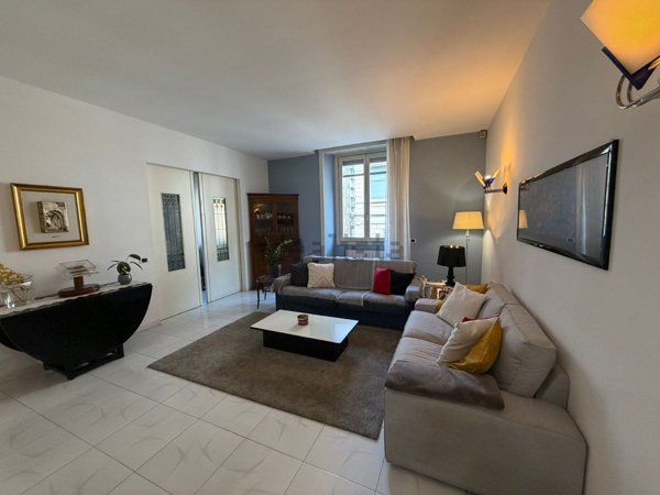 appartamento in vendita a Milano in zona Cinque Giornate