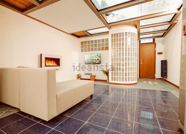 appartamento in vendita a Milano in zona Gorla