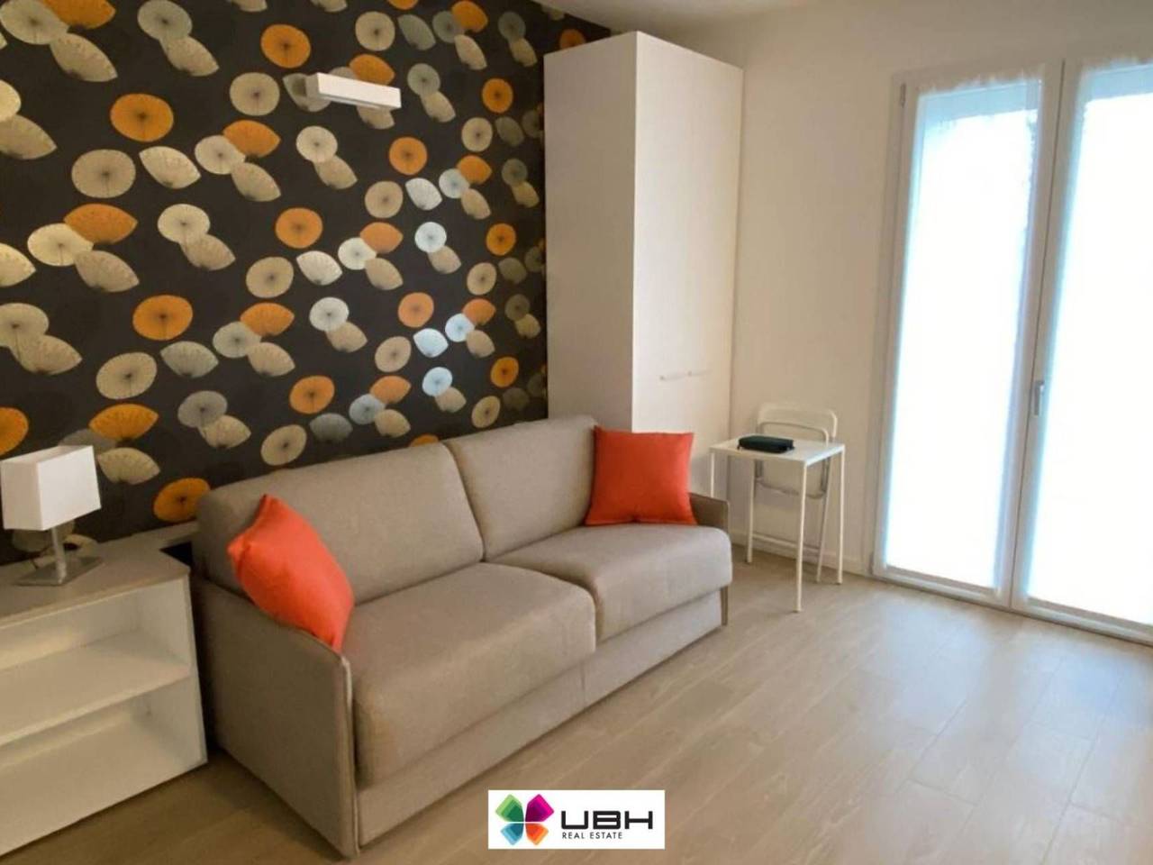 appartamento in vendita a Milano in zona Lorenteggio