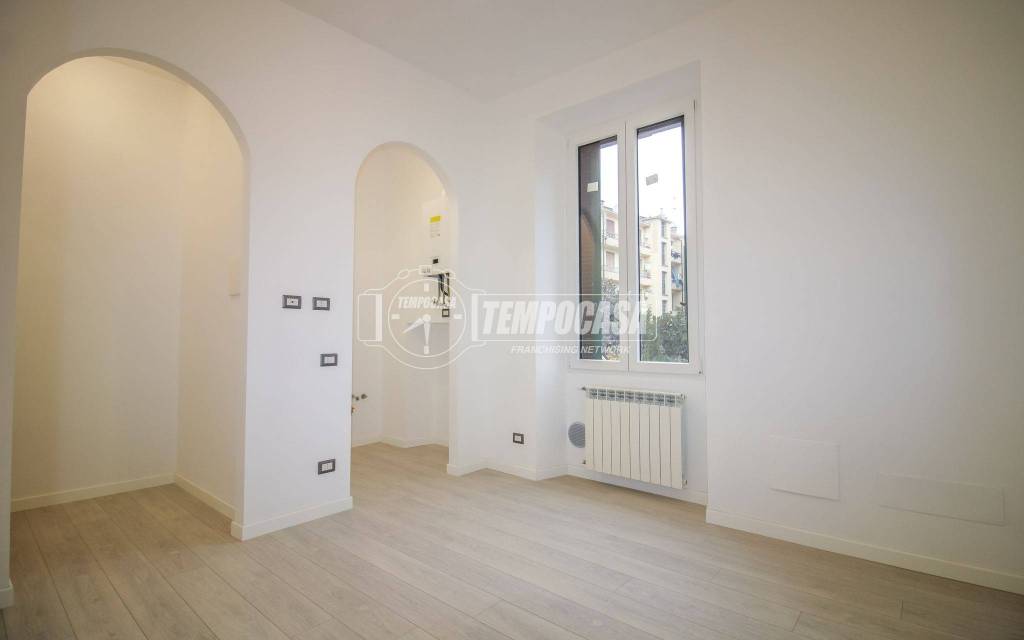 appartamento in vendita a Milano in zona Corvetto