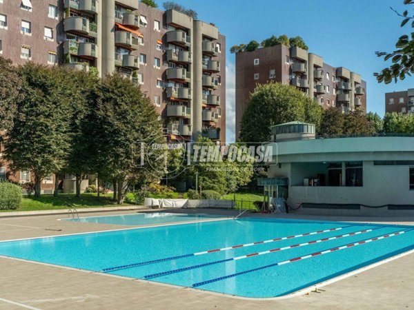 appartamento in vendita a Milano in zona Morivione
