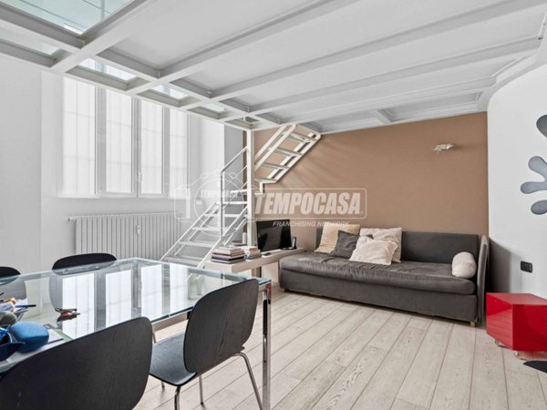 appartamento in vendita a Milano in zona Morivione