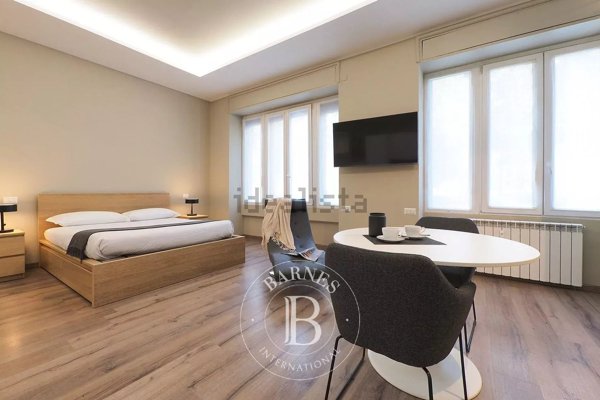 appartamento in vendita a Milano in zona Isola