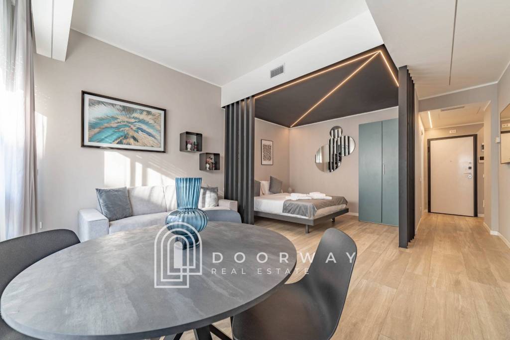 appartamento in vendita a Milano in zona Porta Nuova