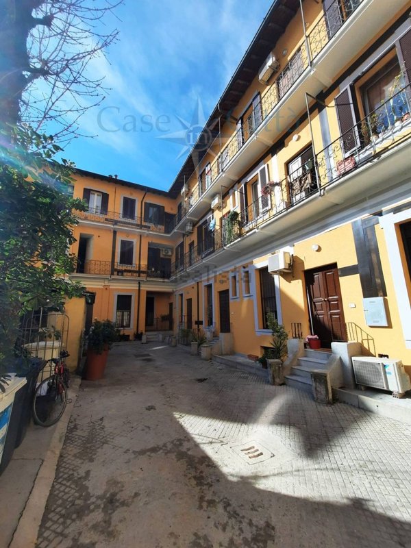 appartamento in vendita a Milano in zona Stadera