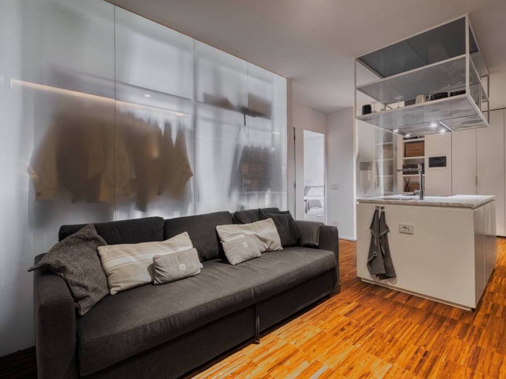 appartamento in vendita a Milano in zona Isola