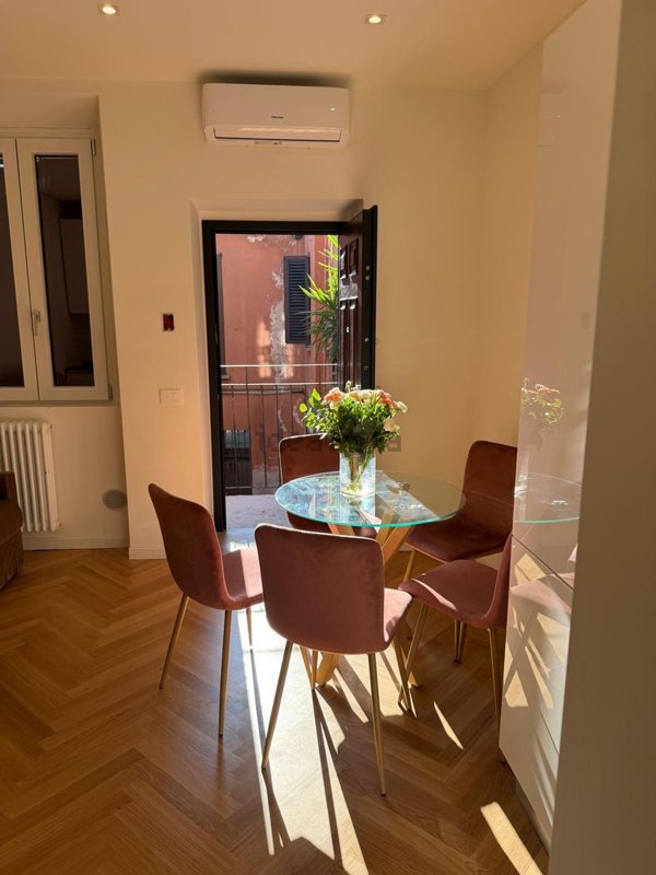 appartamento in vendita a Milano in zona Isola