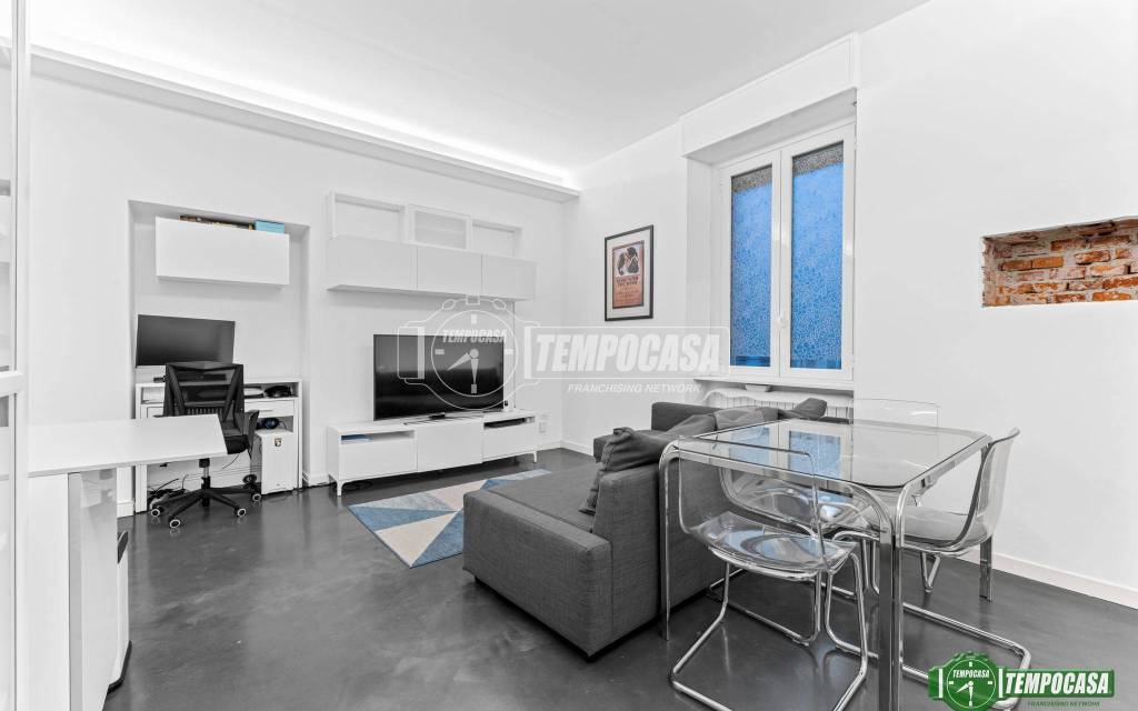 appartamento in vendita a Milano in zona Porta Nuova