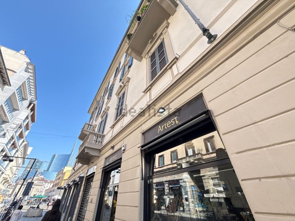 negozio in vendita a Milano