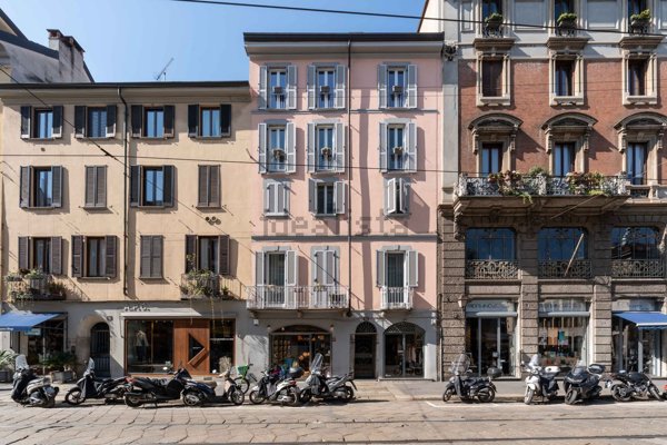 appartamento in vendita a Milano in zona Brera