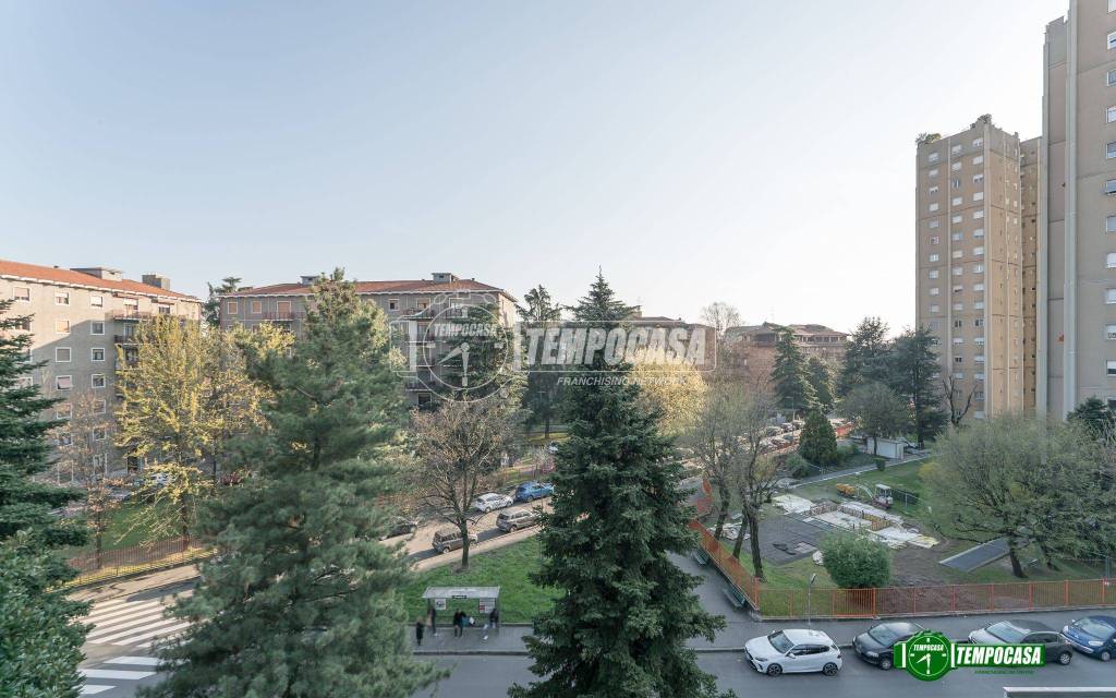 appartamento in vendita a Milano in zona Niguarda