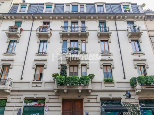 appartamento in vendita a Milano in zona Isola
