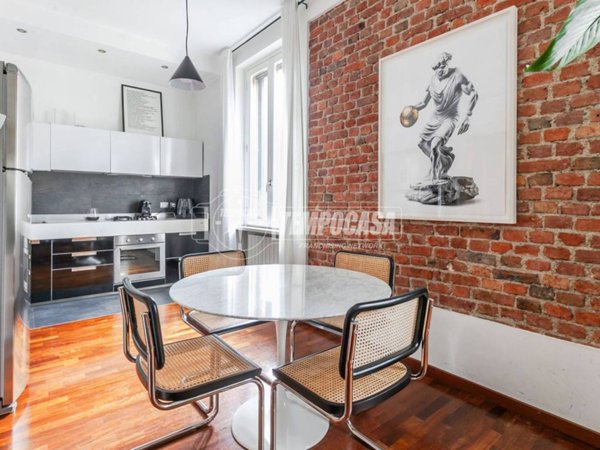 appartamento in vendita a Milano in zona Isola