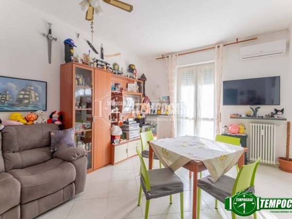 appartamento in vendita a Milano in zona Quarto Oggiaro