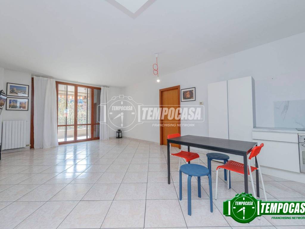 appartamento in vendita a Milano in zona Garegnano