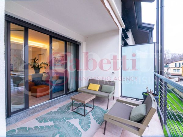 appartamento in vendita a Milano in zona San Cristoforo