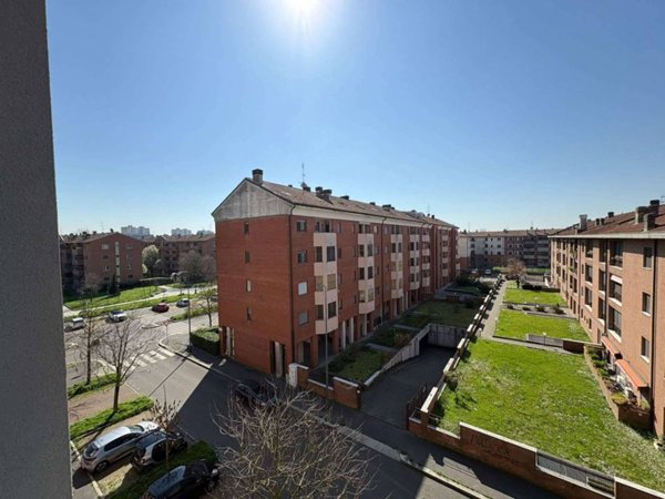 appartamento in vendita a Milano in zona Gratosoglio