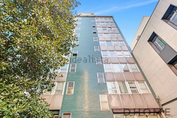 appartamento in vendita a Milano in zona Porta Garibaldi