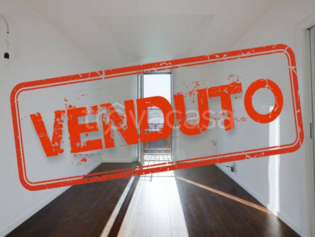 appartamento in vendita a Milano in zona Porta Romana