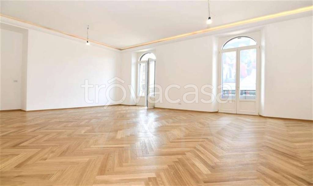 appartamento in vendita a Milano in zona Sempione