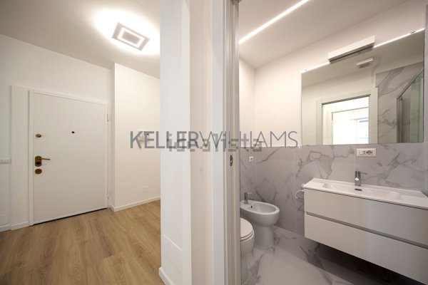 appartamento in vendita a Milano in zona Bovisa