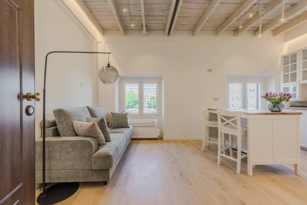 appartamento in vendita a Milano in zona Maciachini