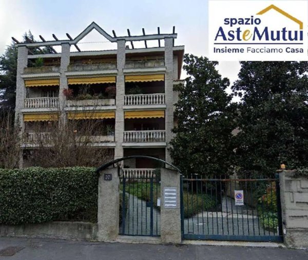 appartamento in vendita a Milano in zona Figino