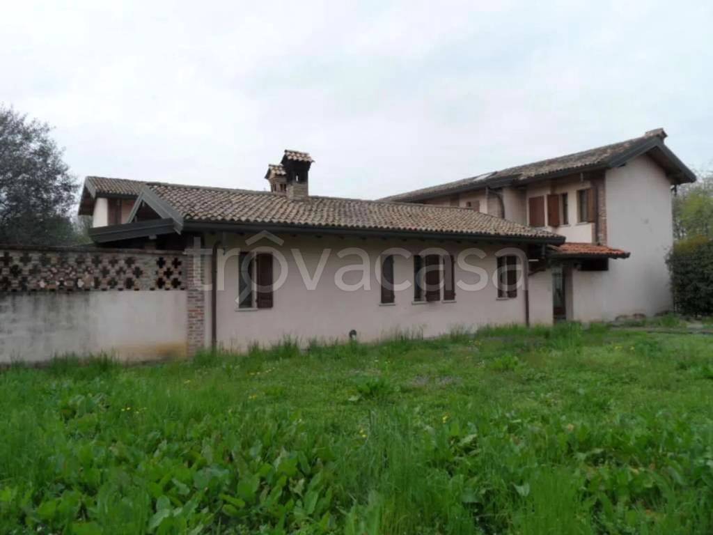 casa indipendente in vendita a Milano in zona Niguarda