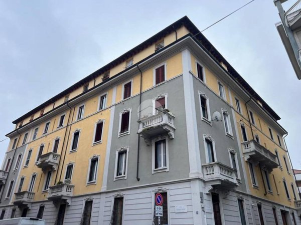 appartamento in vendita a Milano in zona Affori