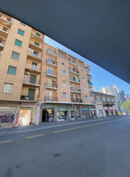 negozio in vendita a Milano in zona Il Portello