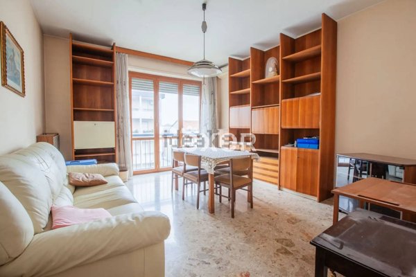 appartamento in vendita a Milano in zona Turro